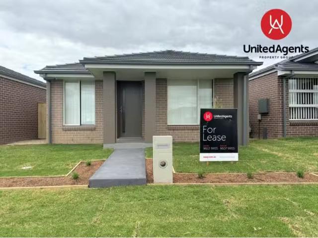 34 Sainsbury Road, CATHERINE FIELD House for rent Listed by P.