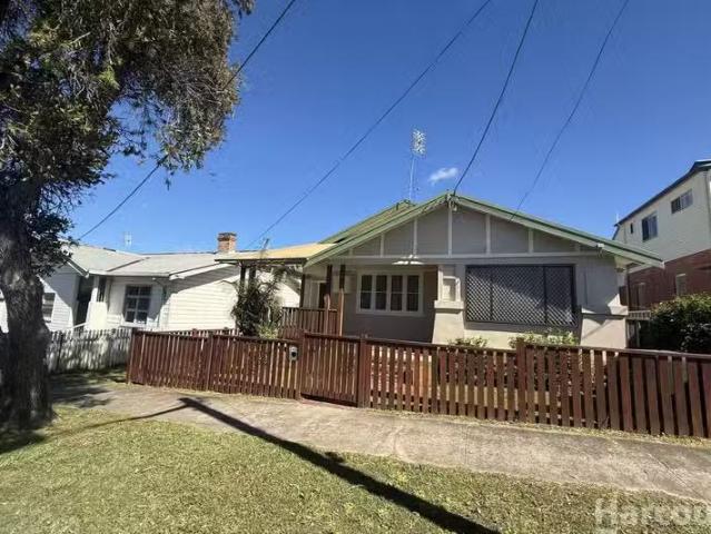 34 Sea Street, West Kempsey, NSW 2440 House for Rent