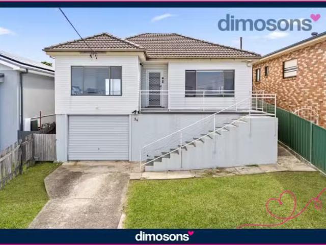 34 Second Avenue North, Warrawong House for rent Listed by Di.