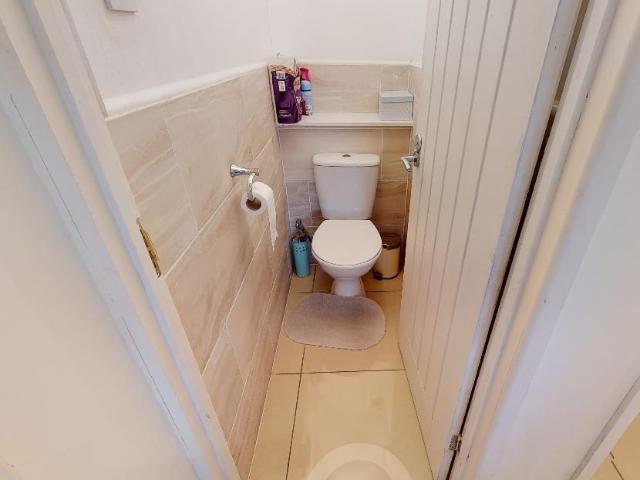 Shepherds Bush Green, London W12, 3 bed property to rent, £3,100 pcm | PrimeLocation