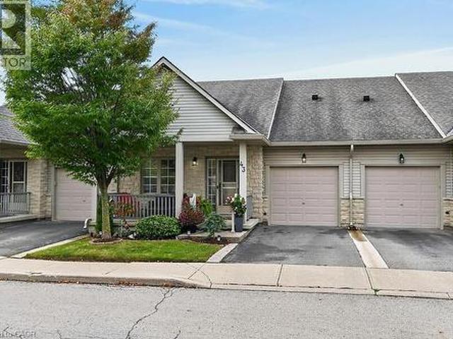 34 Southbrook Drive Unit# 43, Binbrook, ON, L0R 1C0 townhouse for sale | Listing ID 40870 | Royal LePage
