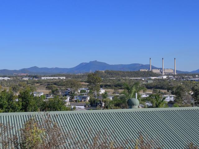 34 Smith Street West Gladstone, QLD 4680