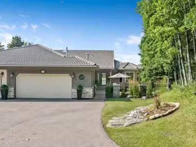 34 Sunrise Way, Priddis Greens, AB, T0L 1W3 semi detached fo.