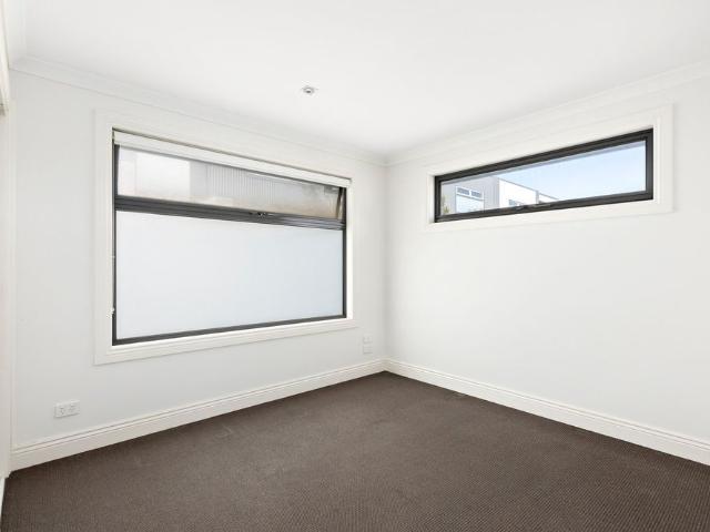 34A Earl Street, Airport West VIC 3042
