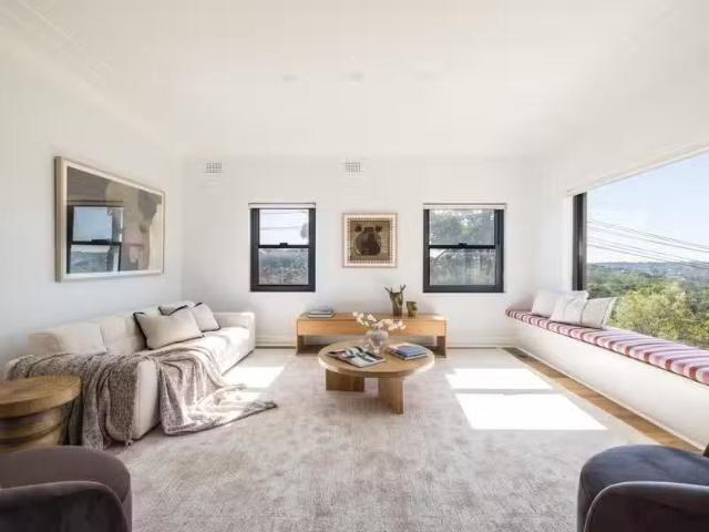 34D Pine Street, Cammeray House for rent Listed by Dee Uther of