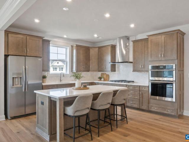 34e ashlin cove