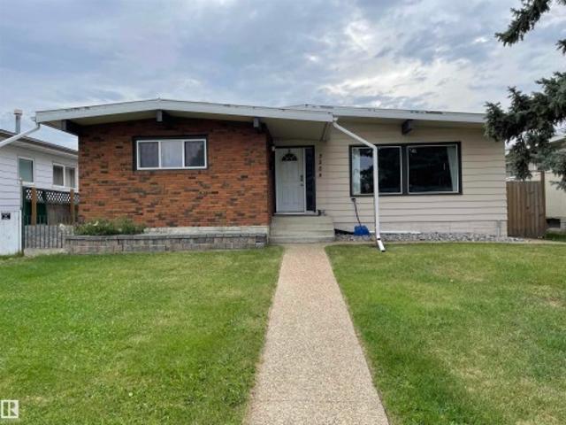3504 Street Nw, Edmonton, AB, T6J 1A4 house for sale | Listing ID E4506 | Royal LePage