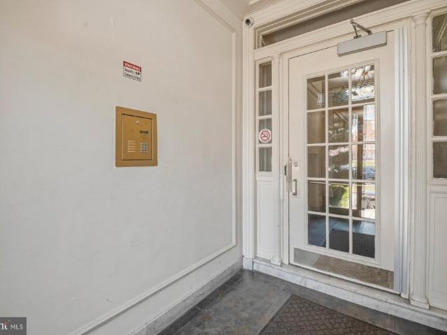 3507 N Charles Street # 304