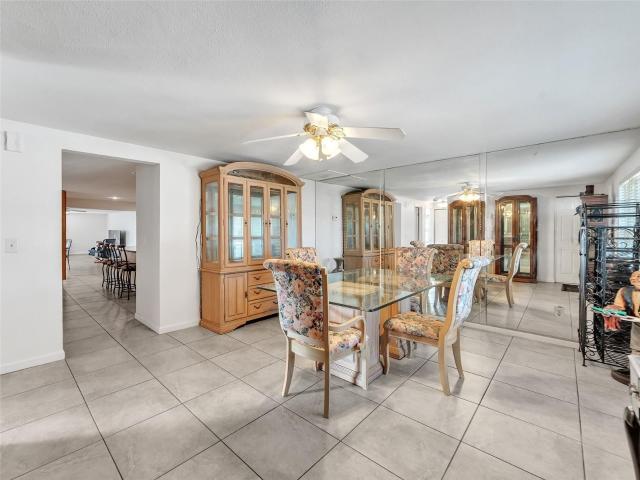 3509 King George Ln, Seffner, FL