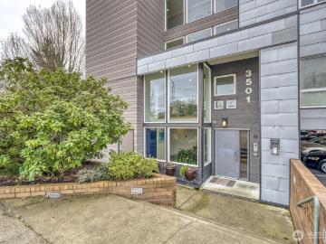 3501 SW Holden Street # 303