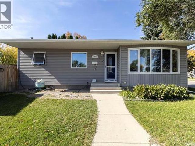 3501 33Rd Street W, Saskatoon, SK, S7L 4P6 house for sale | Listing ID SK049307 | Royal LePage