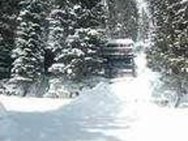 $350 / 3br 1600ftÂ² skier home hot tub 2 min to ski lifts SV Village