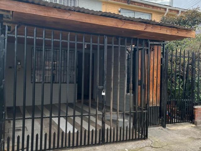 $ 350.000 Casa en Arriendo en Puente Alto 3 dormitorios 1 baño / Gestión y Propiedad