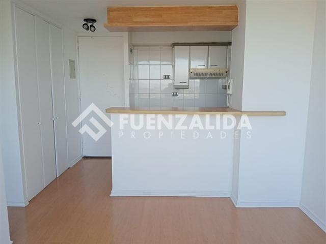 $ 350.000 Departamento en Arriendo en Santiago 2 dormitorios 1 baño / Fuenzalida Centro