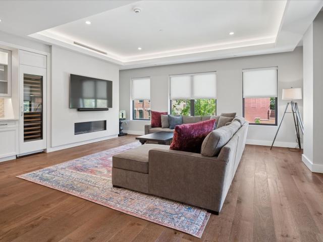 350 Central Avenue Unit 202, Southlake, US, TX