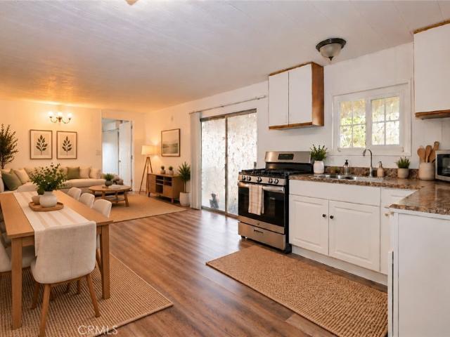 350 E San Jacinto 65