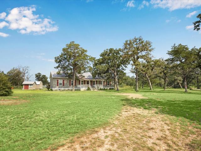 350 Floyd Ln, Round Top, TX 78954 | MLS #26236