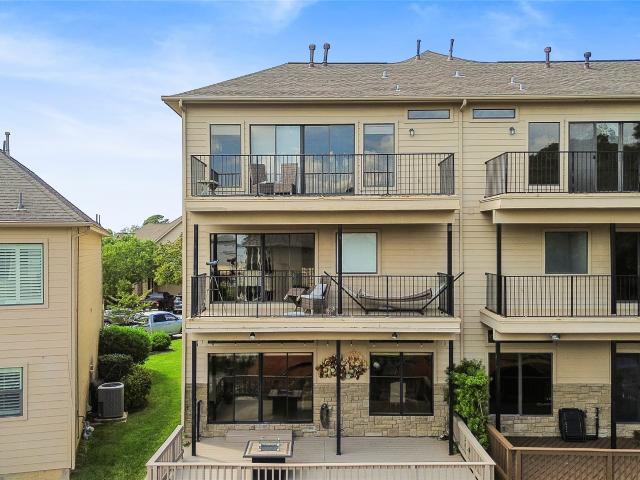 350 Old Aqua Landing E