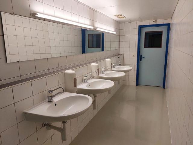 350 m², EG