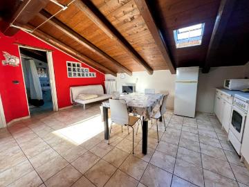 350 / mese, 50 Mq Tecnocasa.it 61238301