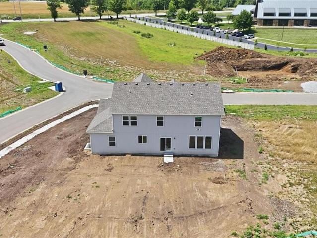 350 SW Amara Drive