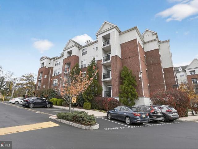 350 W Elm Street # 3207