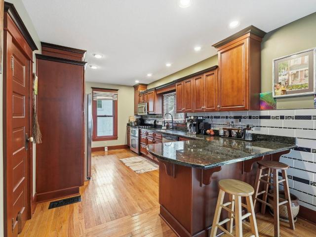 350 W Ensley Avenue