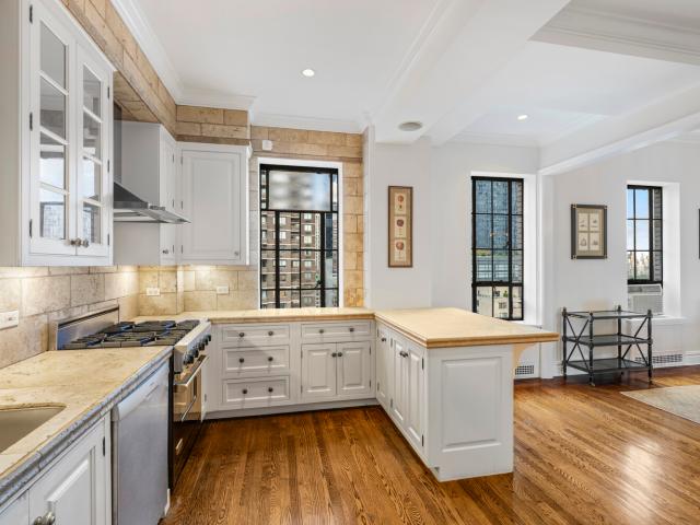 350 West 57th Street, New York, NY