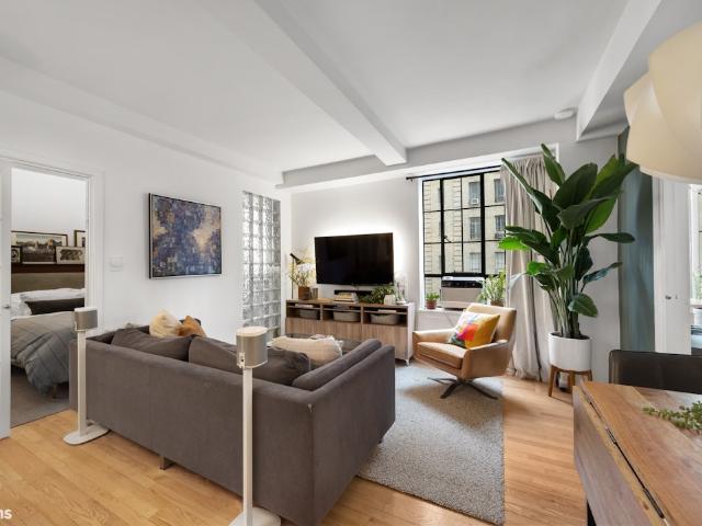 350 West 57th Street, New York, NY