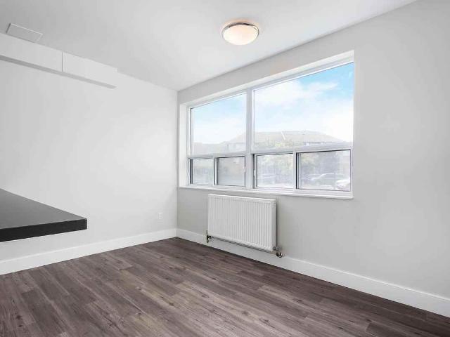 350 The East Mall Studio Apartment for Rent at 350 The East Mall, Toronto, ON M9B 3Z7 Eatonville