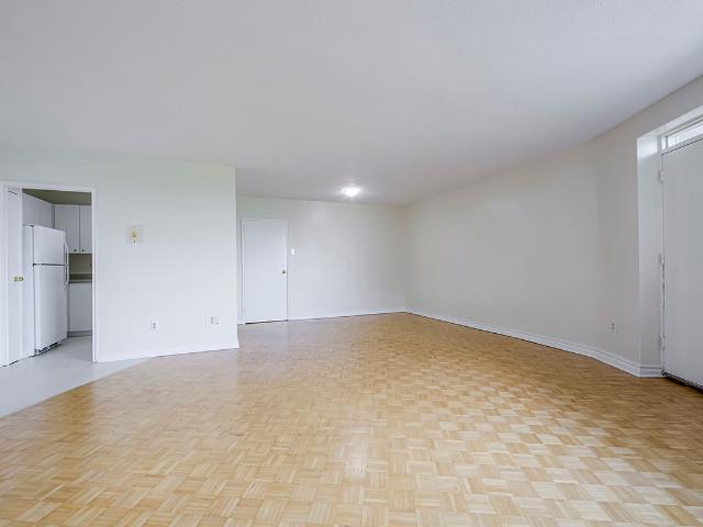 350 The West Mall 3 Bedroom Apartment for Rent at 350 The West Mall, Toronto, ON M9C 1E6 Eatonville