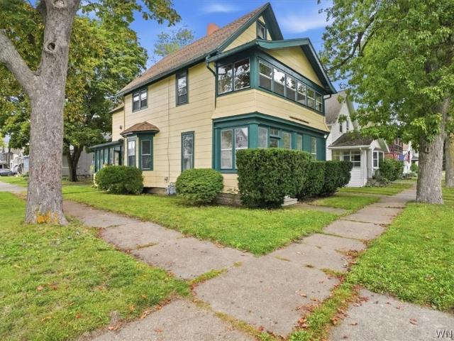 350 Thompson Street