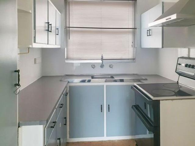 350m Walk to Train Station Zoned R4 Highrise