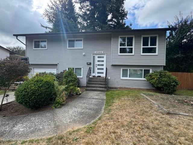 35144 Morgan Way, Abbotsford, BC, V2S 5T7 house for sale | Listing ID R3160 | Royal LePage