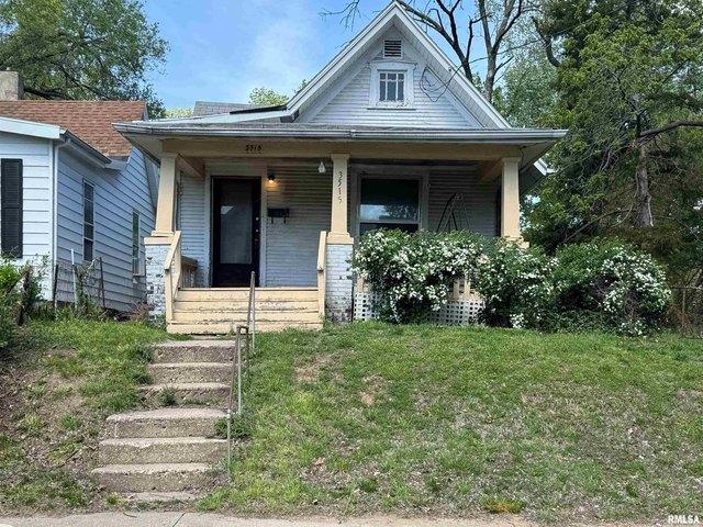 3515 NE Madison Ave, Peoria, IL 61603