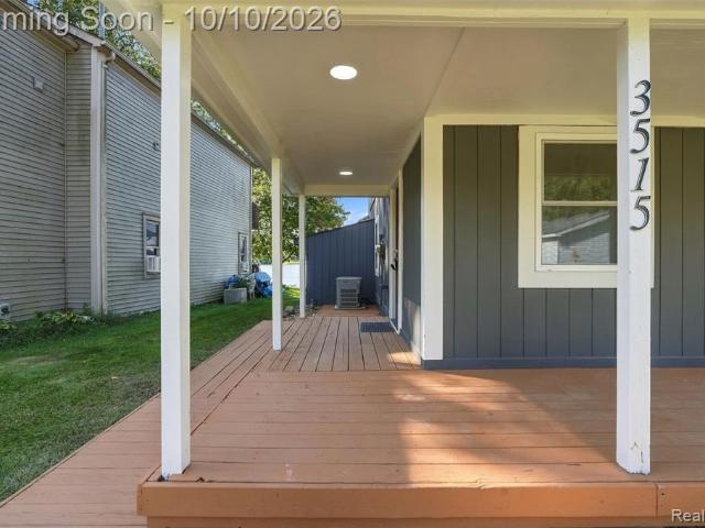 3515 Highland Boulevard