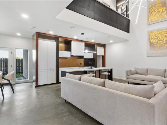 3515 S K Lane