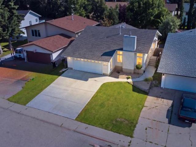 3515 20 Ave Nw, Edmonton, AB, T6L 3E2 house for sale | Listing ID E4504 | Royal LePage