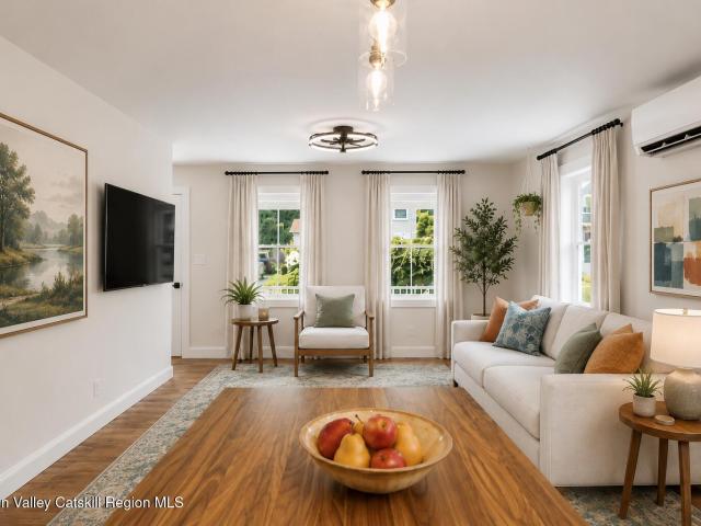 3516 New Street