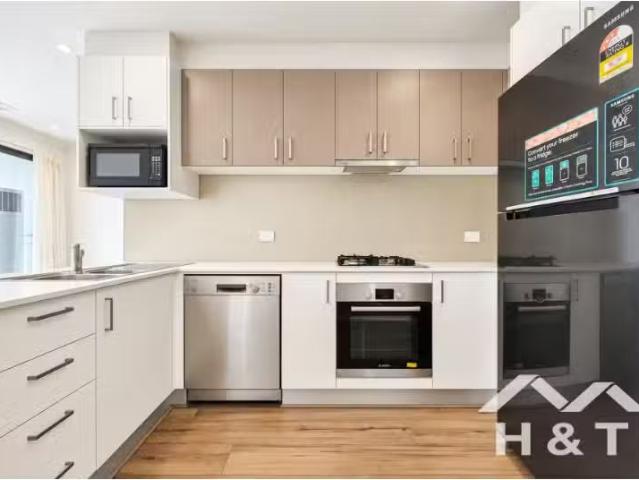 35/17 Nevertire Street, Lawson Townhouse for rent Listed by J.