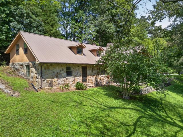 3510 Blackburn Hill Dr