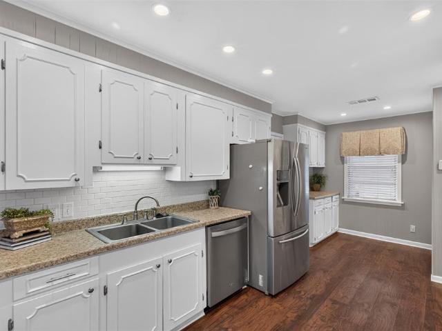 3510 Gilbert Drive