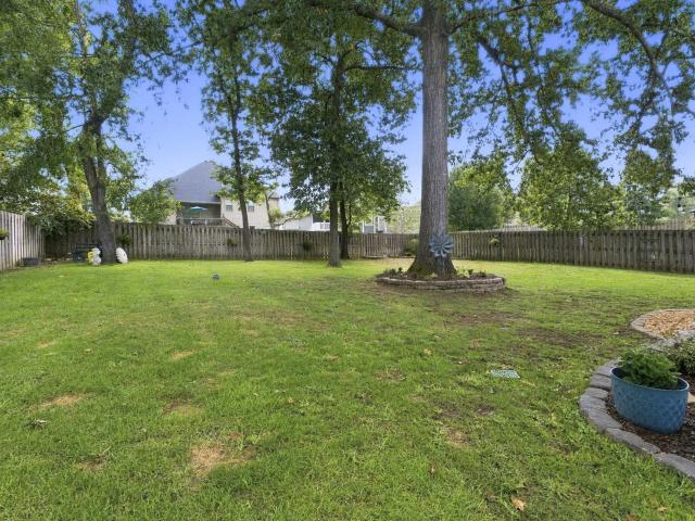 3512 N Brinnsfield Drive