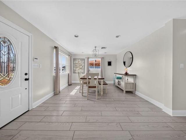 3512 Decomine Drive