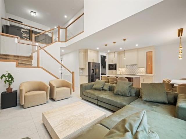 3512 45 Avenue Nw, Beaumont, AB, T4X 2W3 house for sale | Listing ID E4493 | Royal LePage