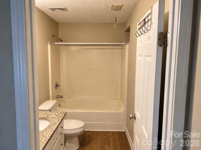 3513 Joel Turner Drive