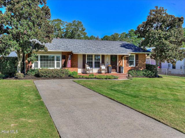 3513 Stardust Drive