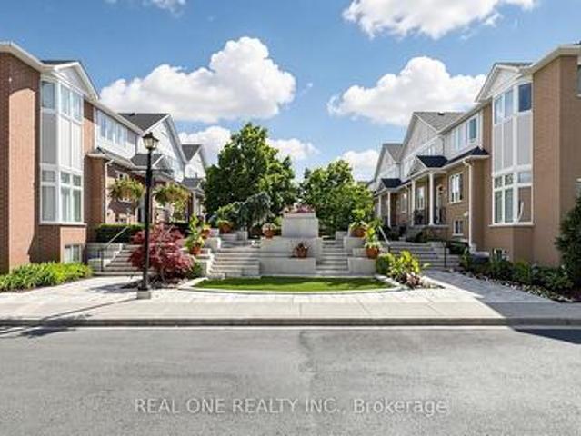 351 83 Mondeo Drive, Toronto, ON, M1P 5B6 townhouse for sale | Listing ID E13515 | Royal LePage
