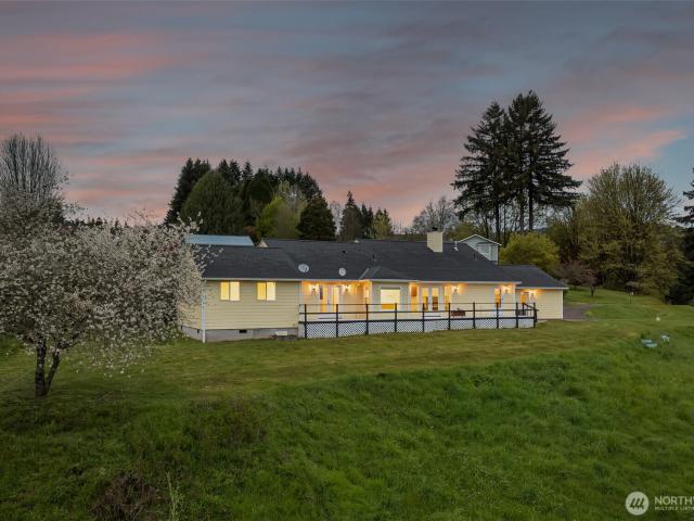 351 Butte Hill Rd, Woodland, WA 98674 | MLS #679893