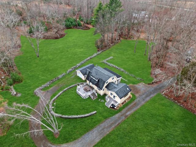 351 Gables Road